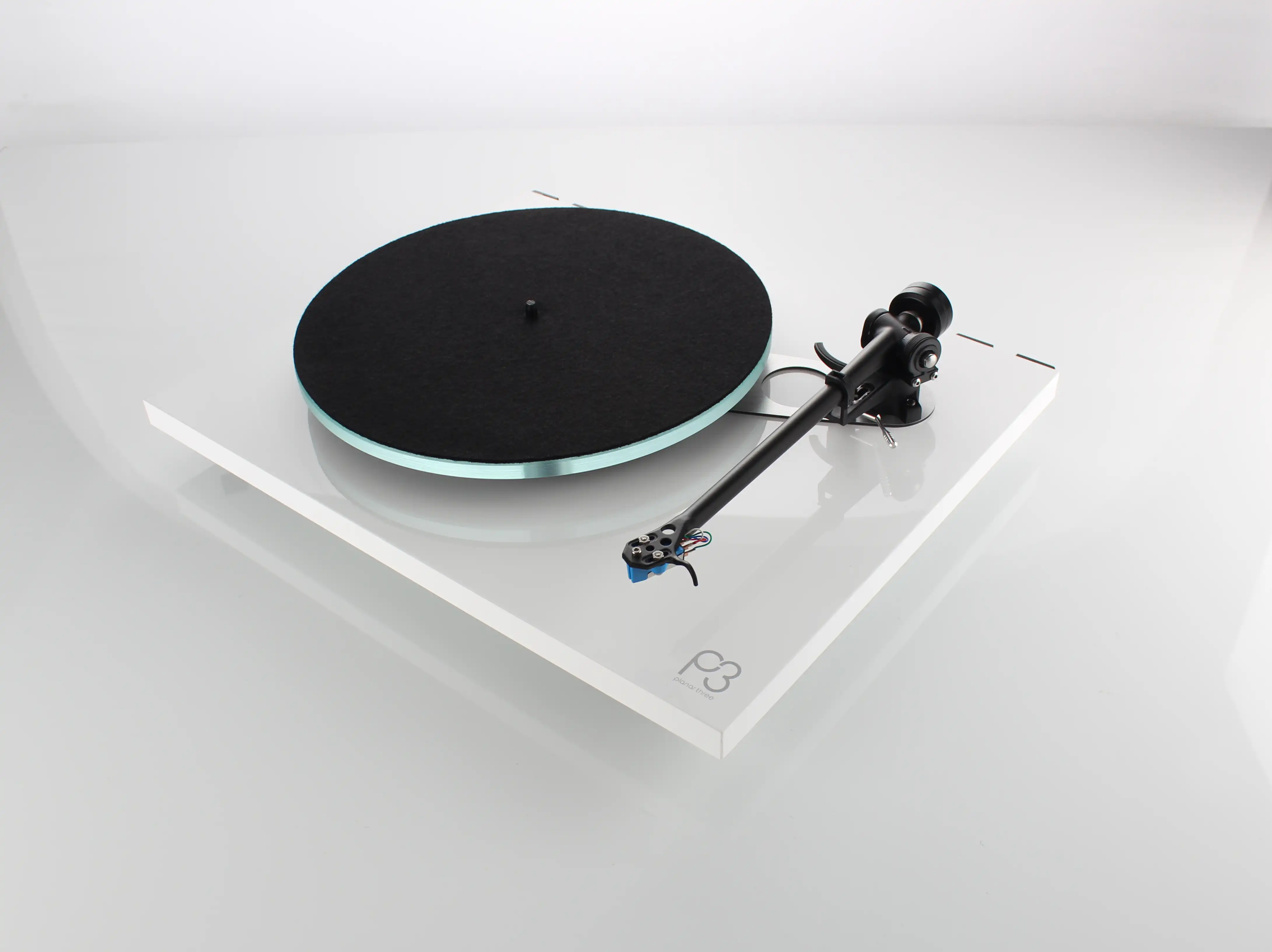 Rega Planar 3 White Gramofon sa Exact glavom